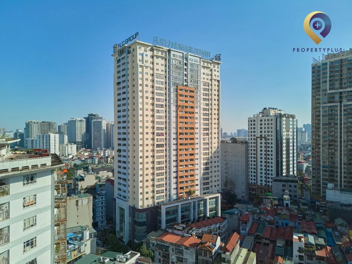 Toàn cảnh tòa nhà FLC Landmark Tower từ góc nhìn bên hông